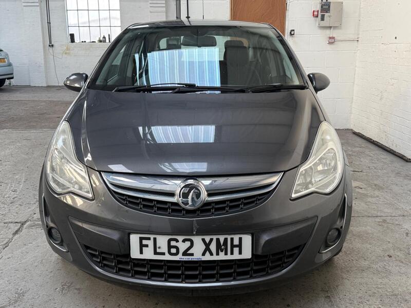 Used Vauxhall Corsa 2012 for sale - 77841055: Photo 2