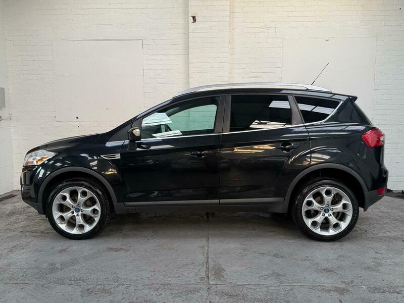 Used Ford Kuga 2010 for sale - 76346142: Photo 8