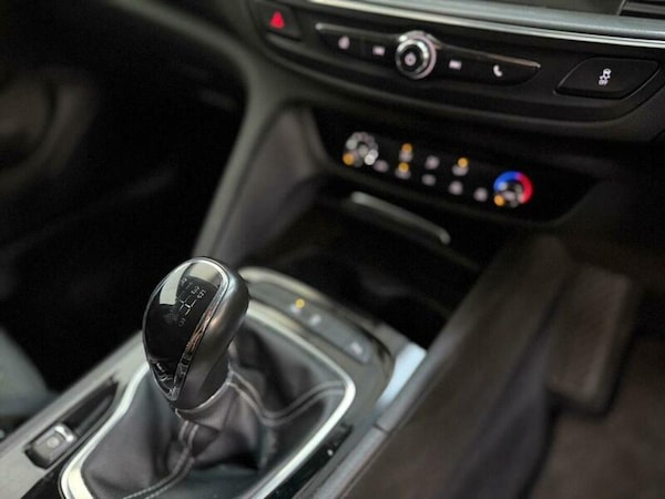 Used Vauxhall Insignia 2017 for sale - 76241120: Photo 12