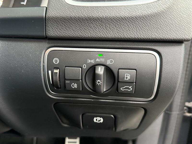 Used Volvo V60 2016 for sale - 77898923: Photo 23