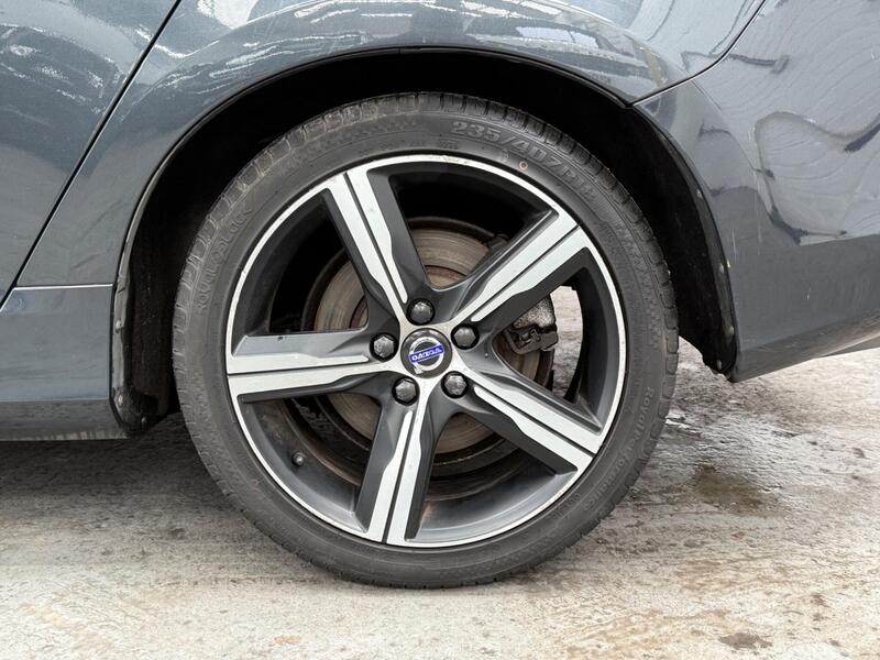 Used Volvo V60 2016 for sale - 77898923: Photo 25