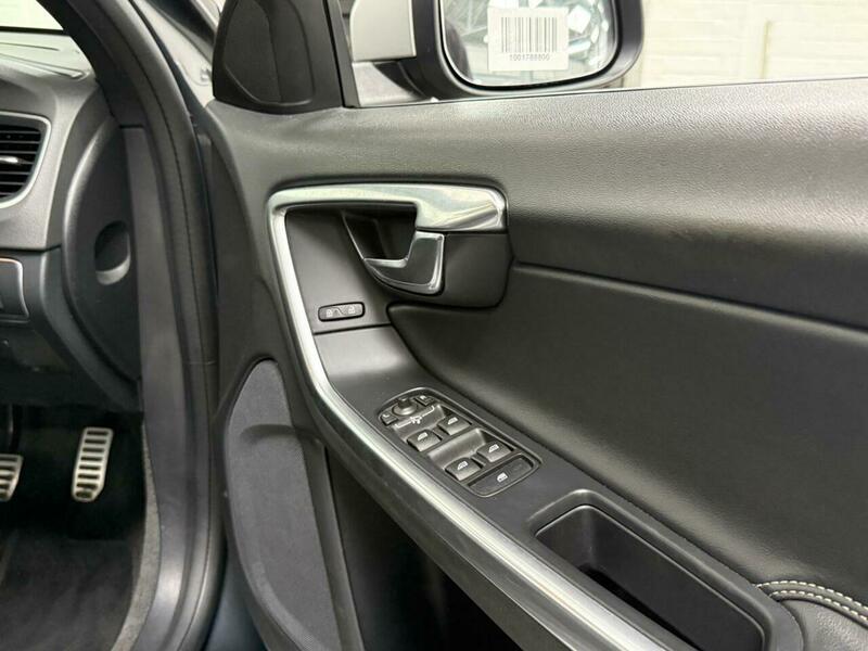 Used Volvo V60 2016 for sale - 77483611: Photo 24