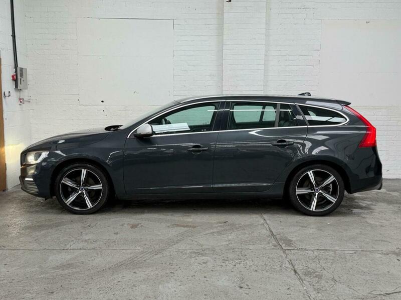 Used Volvo V60 2016 for sale - 77483611: Photo 7