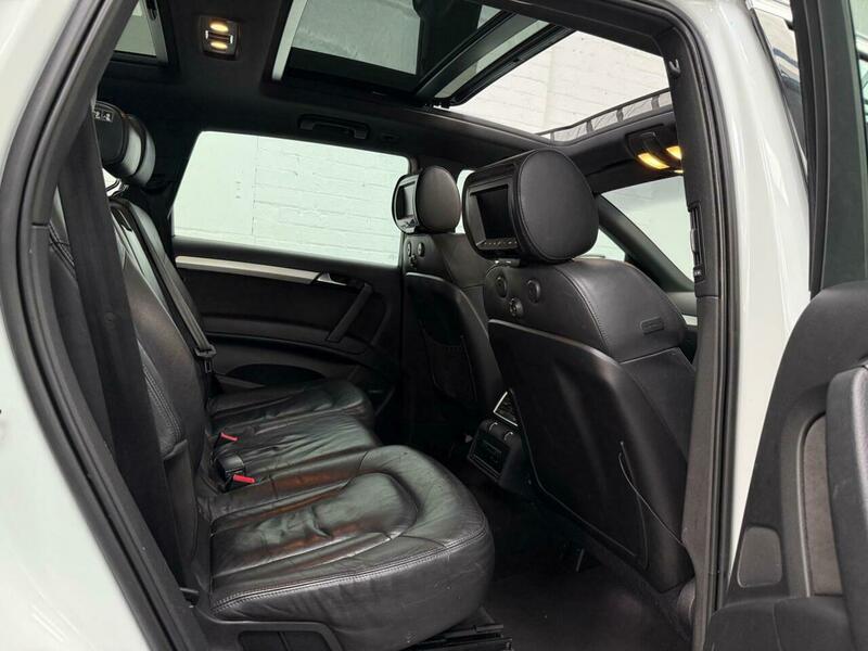 Used Audi Q7 2010 for sale - 76346162: Photo 13