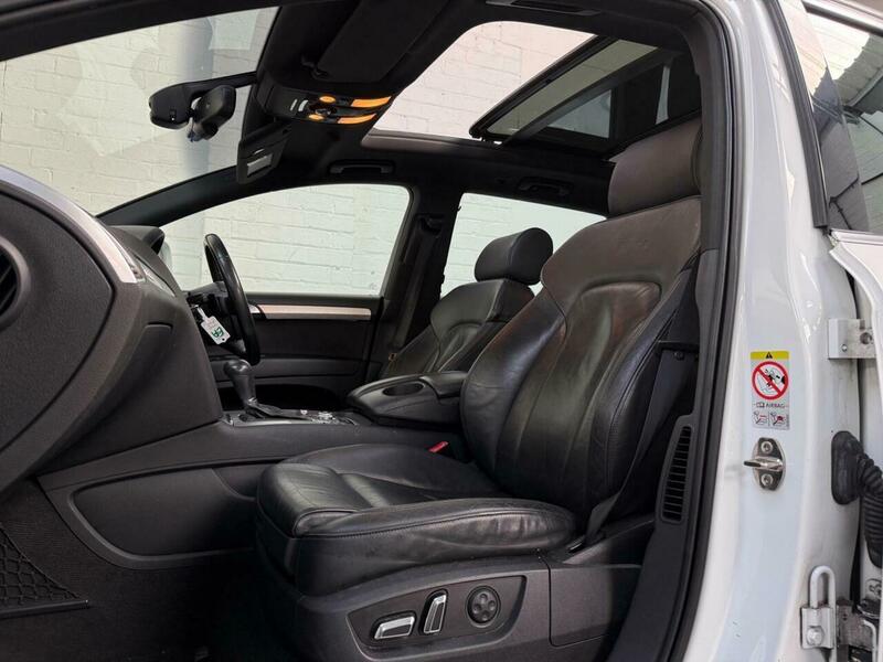 Used Audi Q7 2010 for sale - 76346162: Photo 30