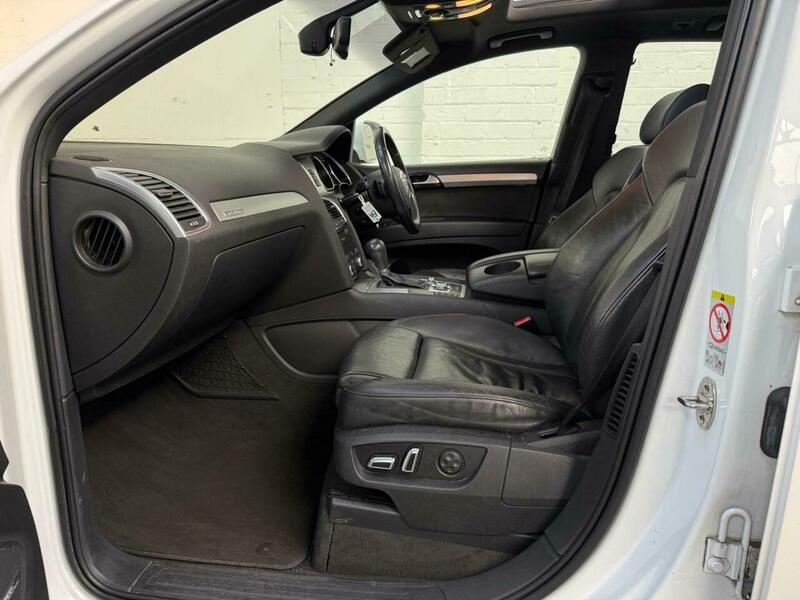 Used Audi Q7 2010 for sale - 76346162: Photo 31