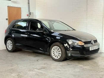 Used Volkswagen Golf 2015 for sale - 76009688: Photo