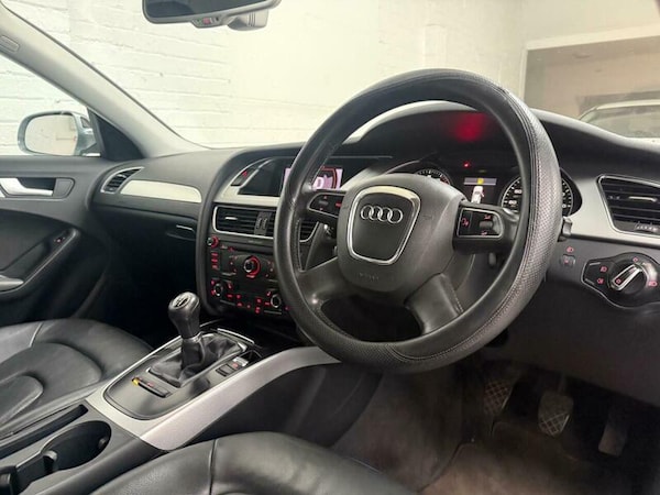 Used Audi A4 2011 for sale - 76292285: Photo 14