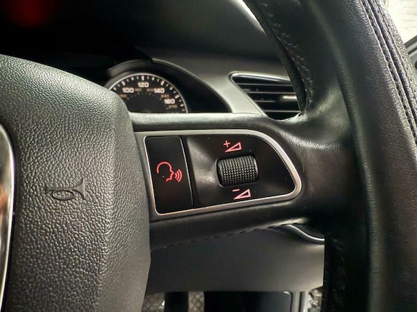 Used Audi A4 2011 for sale - 76292285: Photo 18