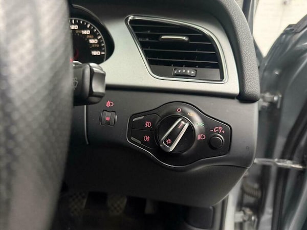 Used Audi A4 2011 for sale - 76292285: Photo 20