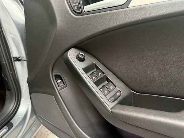 Used Audi A4 2011 for sale - 76292285: Photo 21