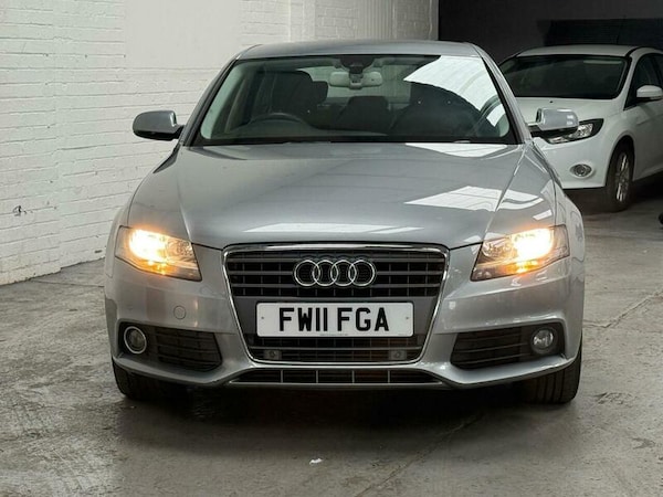 Used Audi A4 2011 for sale - 76292285: Photo 5
