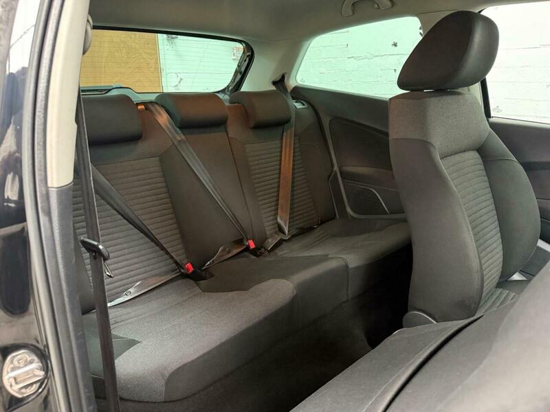 Used Volkswagen Polo 2012 for sale - 77798510: Photo 10