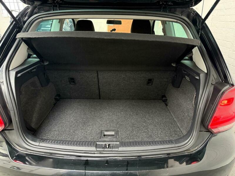 Used Volkswagen Polo 2012 for sale - 77798510: Photo 13