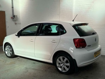 Used Volkswagen Polo 2014 for sale - 78283175: Photo