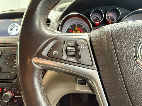 Used Vauxhall Insignia 2013 for sale - 76241121: Photo 16