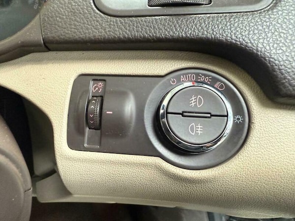 Used Vauxhall Insignia 2013 for sale - 76241121: Photo 17