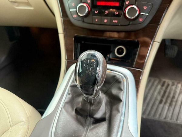 Used Vauxhall Insignia 2013 for sale - 76241121: Photo 9