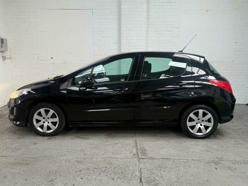 Used Peugeot 308 2010 for sale - 77521707: Photo 5