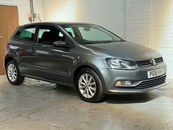 Used Volkswagen up! 2016 for sale - 75638142: Photo