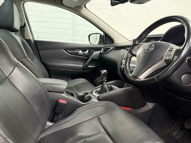 Used Nissan Qashqai 2015 for sale - 76346141: Photo 11