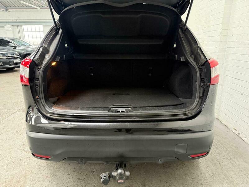 Used Nissan Qashqai 2015 for sale - 76346141: Photo 19