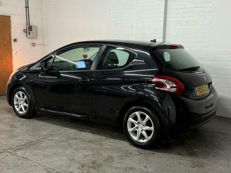 Used Peugeot 208 2015 for sale - 76596068: Photo 5