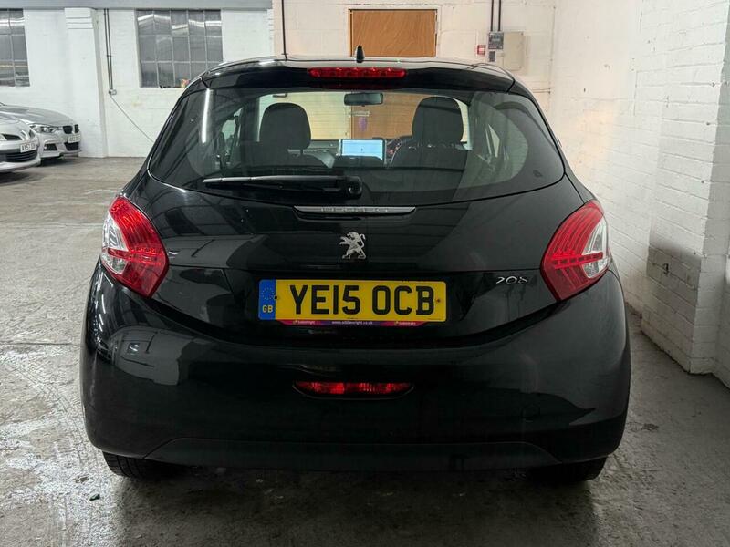 Used Peugeot 208 2015 for sale - 76596068: Photo 9
