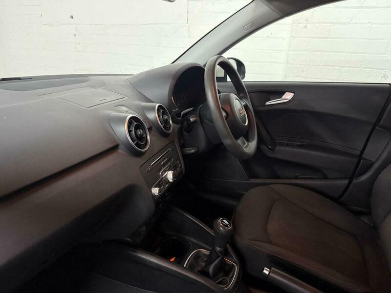 Used Audi A1 2015 for sale - 76570753: Photo 14