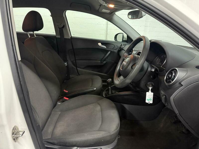 Used Audi A1 2015 for sale - 76570753: Photo 17