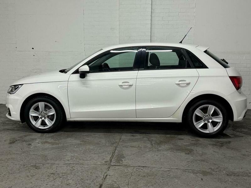 Used Audi A1 2015 for sale - 76570753: Photo 5