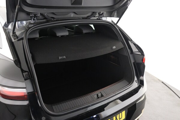 Used Renault Megane E Tech 2024 for sale - 75934522: Photo 10