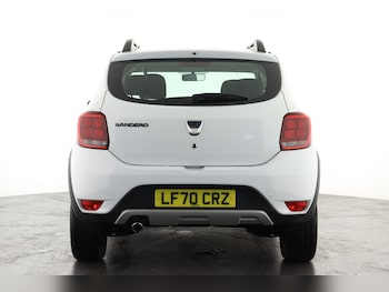 Used Dacia Sandero Stepway 2020 for sale - 75763651: Photo