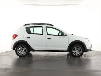 Used Dacia Sandero Stepway 2020 for sale - 75763651: Photo