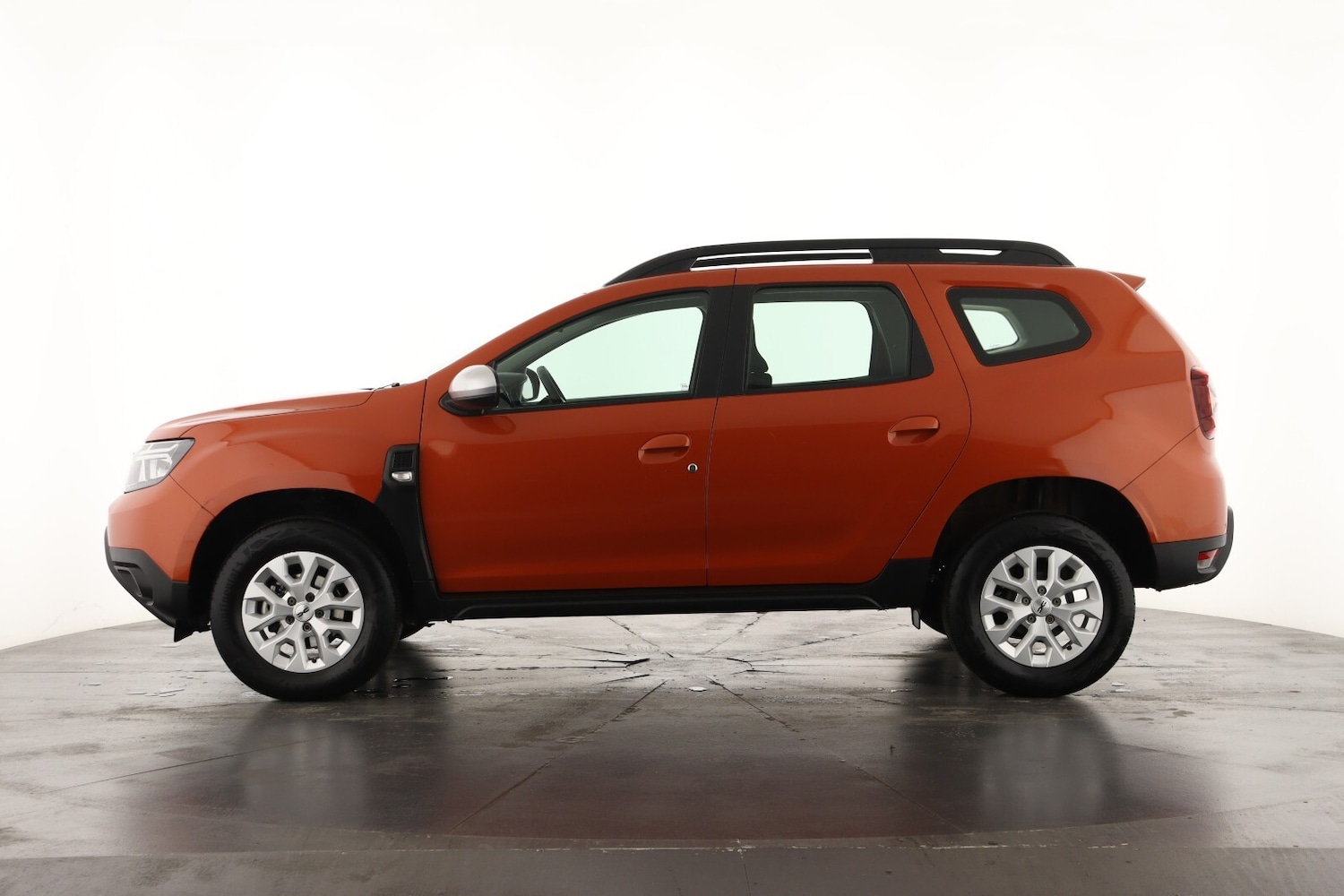 Used Dacia Duster 2023 for sale - 76872427: Photo 8