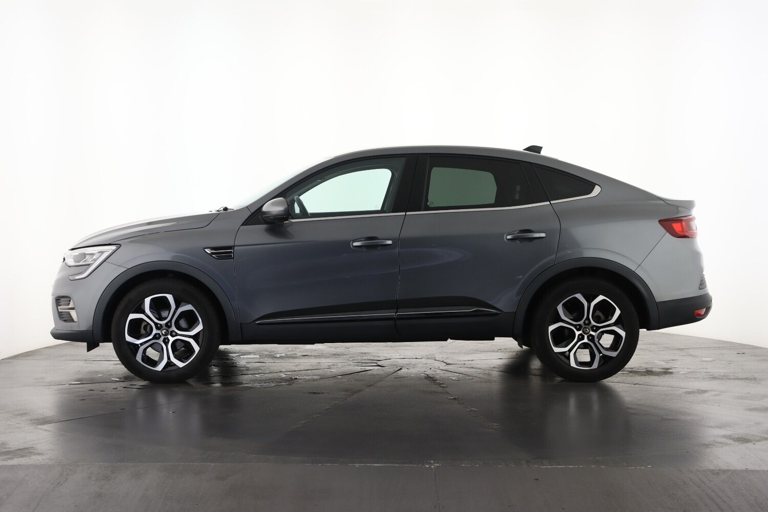 Used Renault Arkana 2022 for sale - 76870193: Photo 8