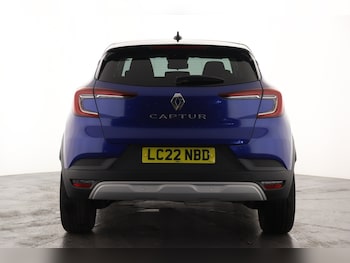 Used Renault Captur 2022 for sale - 75323899: Photo