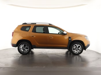 Used Dacia Duster 2020 for sale - 76494023: Photo