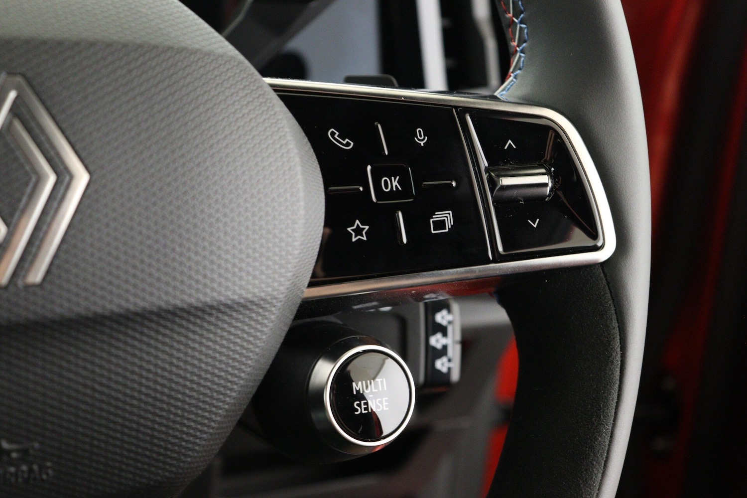 Used Renault Austral 2024 for sale - 76871907: Photo 24