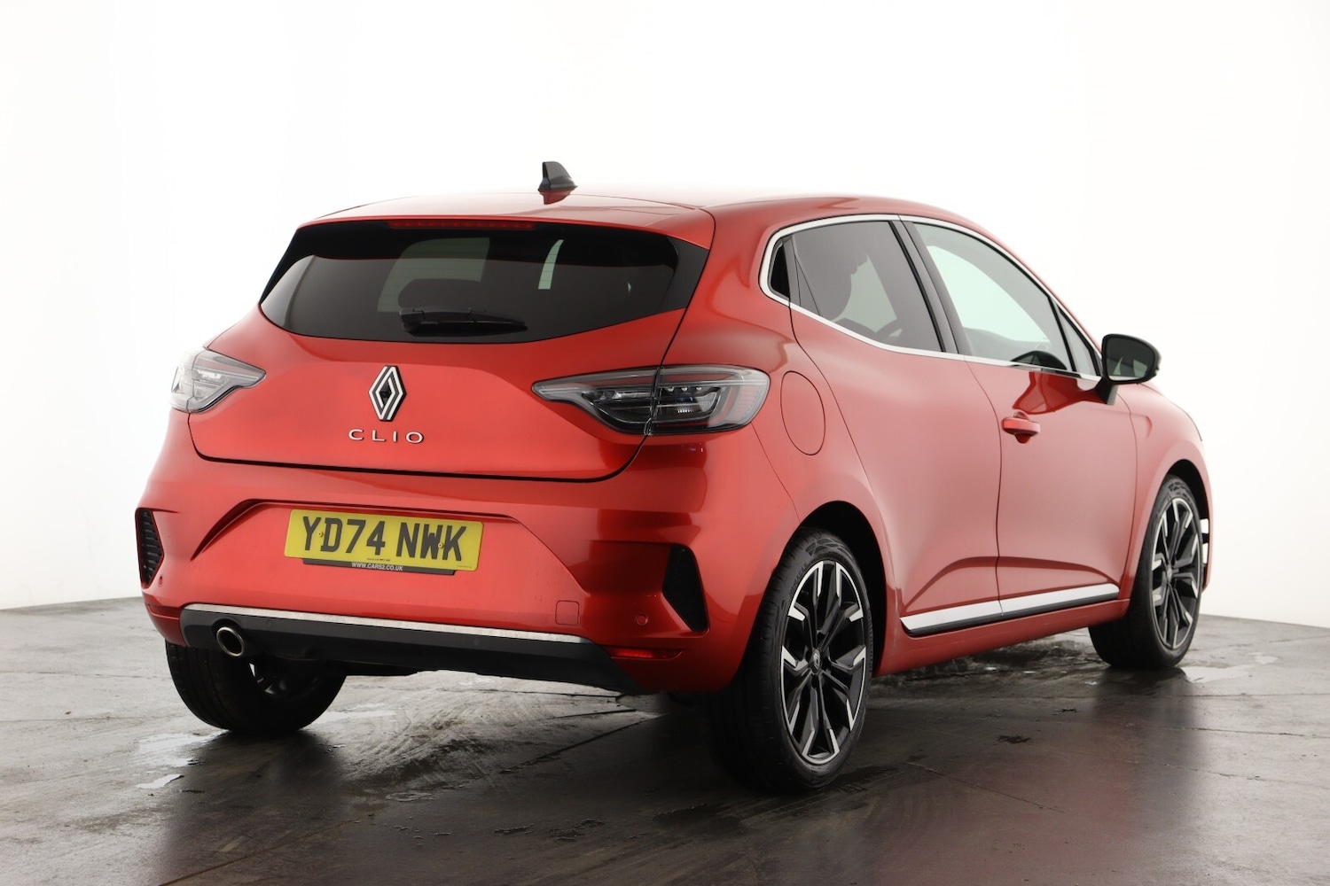 Used Renault Clio 2024 for sale - 76161389: Photo 3