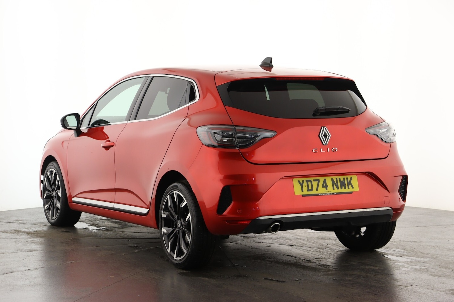 Used Renault Clio 2024 for sale - 76161389: Photo 9