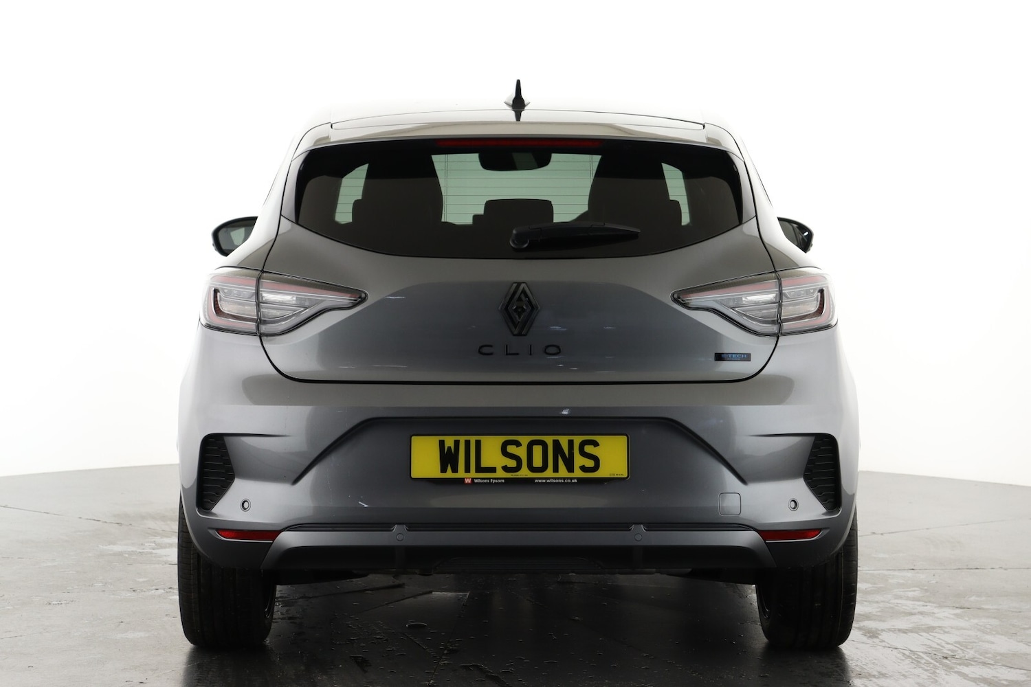 Used Renault Clio 2025 for sale - 76874071: Photo 2