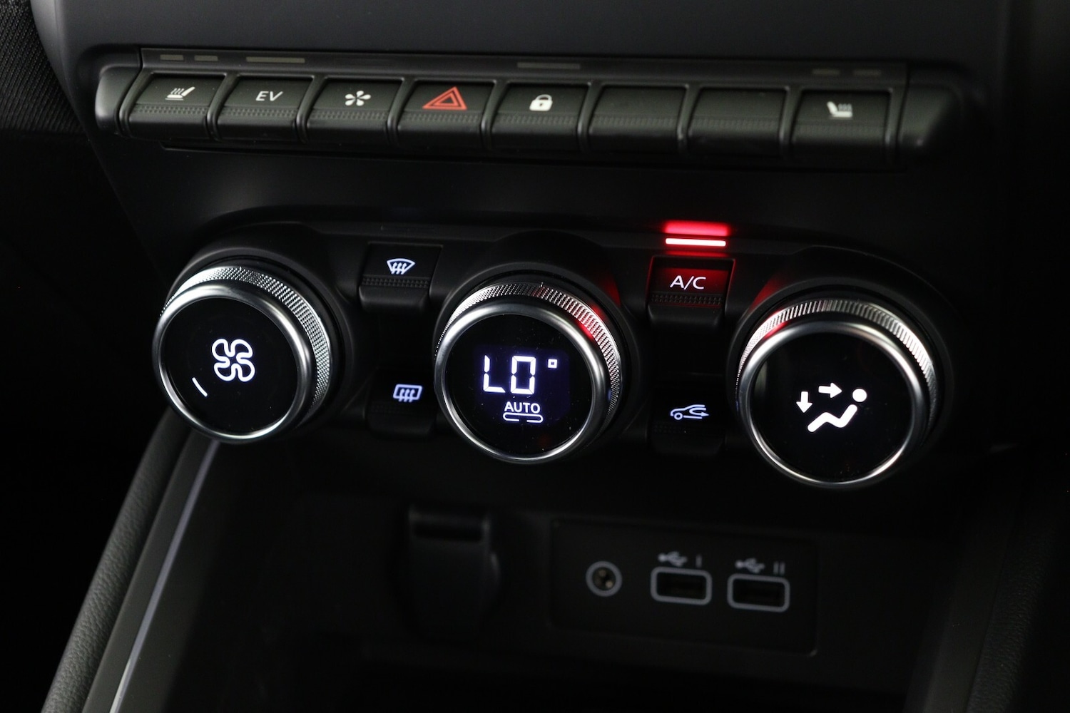 Used Renault Clio 2025 for sale - 76874071: Photo 20