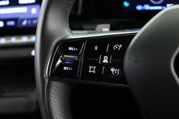 Used Renault Megane E Tech 2023 for sale - 76116815: Photo 21