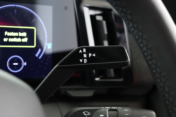 Used Renault Megane E Tech 2023 for sale - 76116815: Photo 24