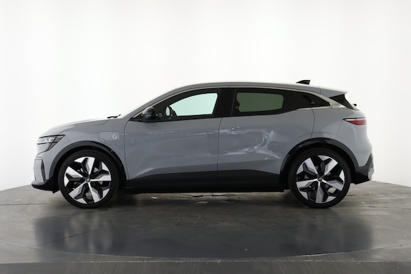 Used Renault Megane E Tech 2023 for sale - 76116815: Photo 8