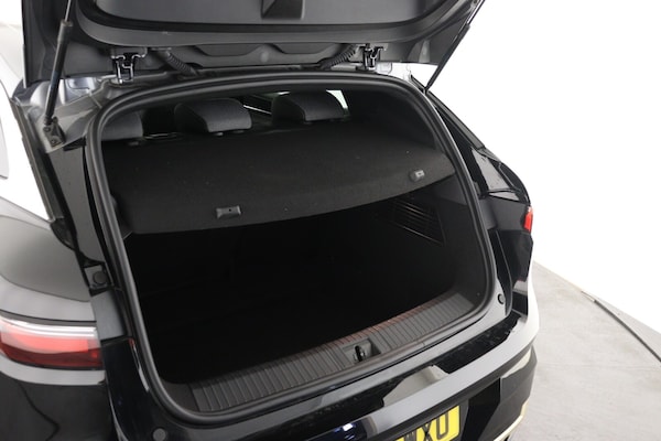 Used Renault Megane E Tech 2024 for sale - 76265531: Photo 10