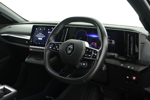 Used Renault Megane E Tech 2024 for sale - 76265531: Photo 14