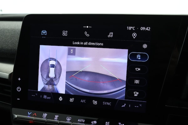 Used Renault Megane E Tech 2024 for sale - 76265531: Photo 18