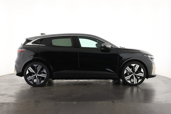 Used Renault Megane E Tech 2024 for sale - 76265531: Photo 5